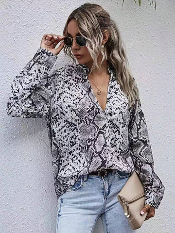 Women's Autumn Fashion Snake Print Lapel Collar Shirt