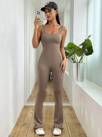 Women's Backless Sleeveless Jumpsuit With Hollow Out Detail