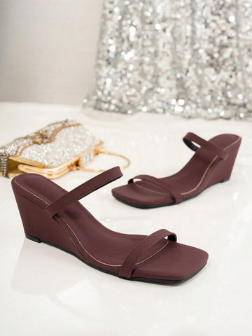 Women's Burgundy Fashionable High Heel Square Toe Ankle Strap Platform Sandals, Summer