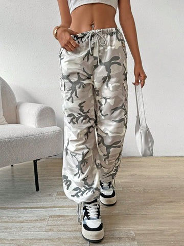 Women's Camouflage Drawstring Waist Pants