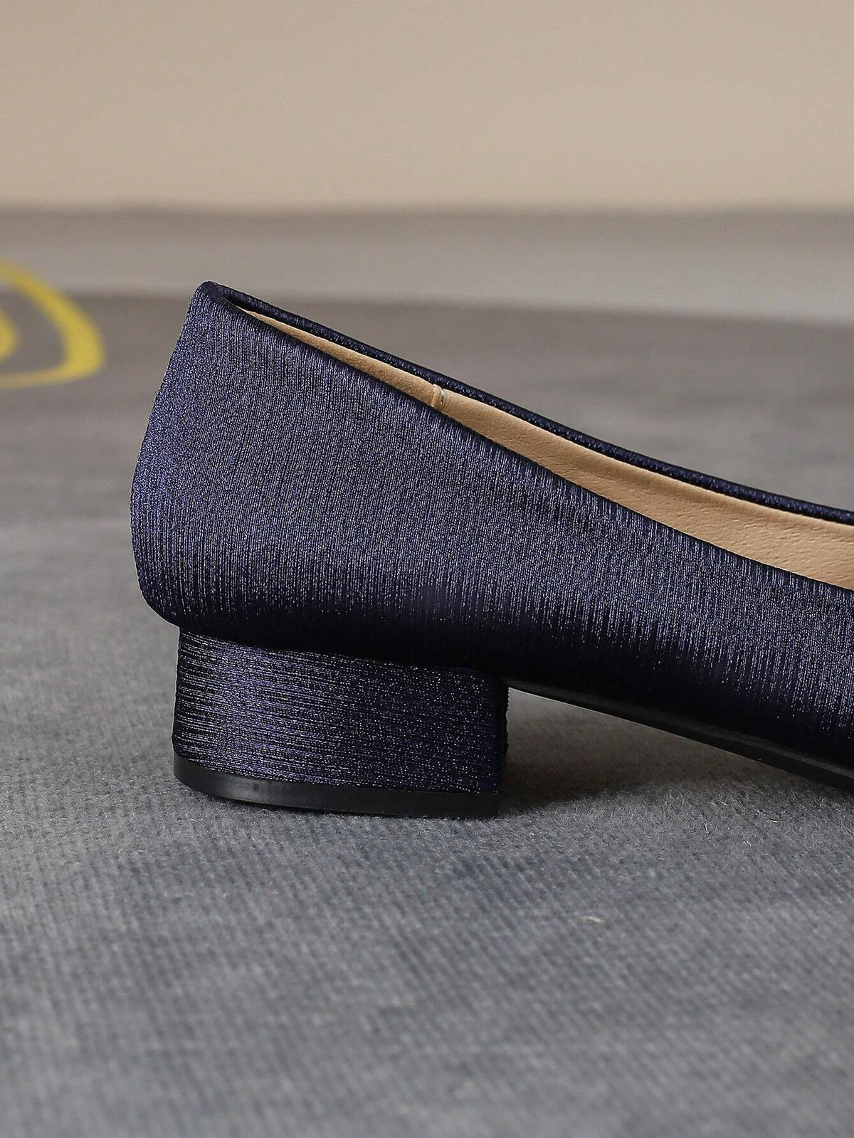 Women's Chunky Heel Slip-On Loafers, Square Toe, Large Size, Soft Sole, Non-Slip, Suitable For All Seasons