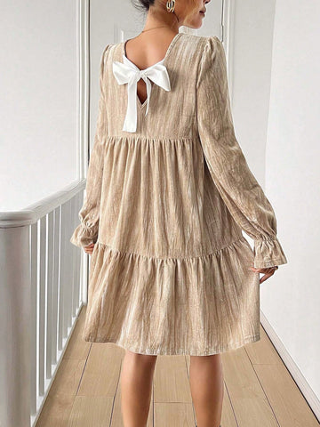 Women's Elegant Fashion, Commuting Casual Bow Tie Backless Ruched Velvet Long Sleeve Dress