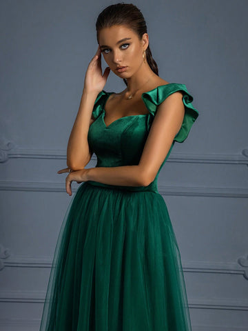 Women's Elegant Off-Shoulder Ruffled Mesh Patchwork Evening Gown