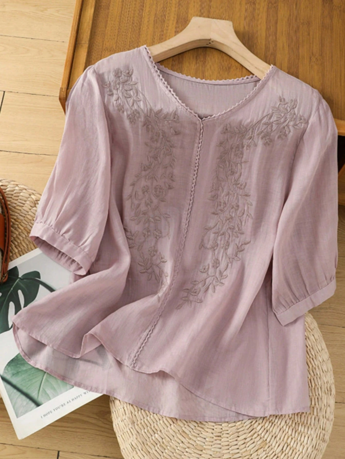 Women's Embroidered Blouse, Thin Loose V-Neck Casual T-Shirt Top