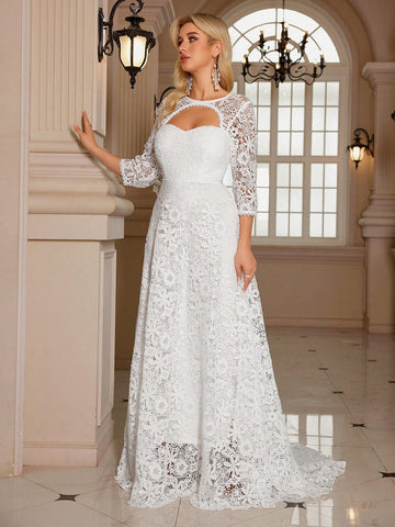 Women's Embroidered Lace Nine-Quarter Sleeve Elegant Fishtail Wedding Dress/Gown With Backless Design, Waist-Cinching And Extra Wide Hem