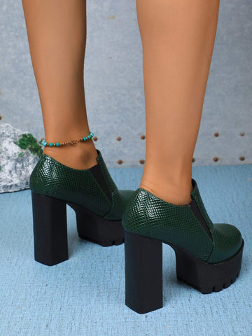 Women, Green Lacquer Waterproof Platform High Heels, Spring 2024