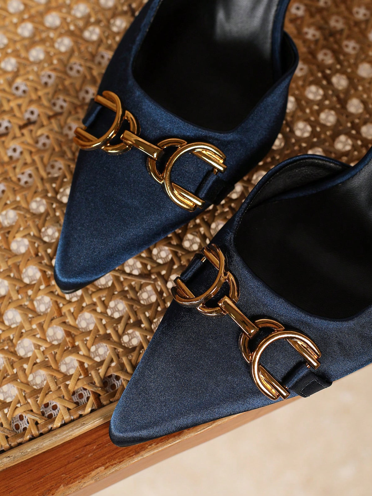 Women's Fashion Pointed Toe Stiletto High Heel Shoes, Retro Closed Toe