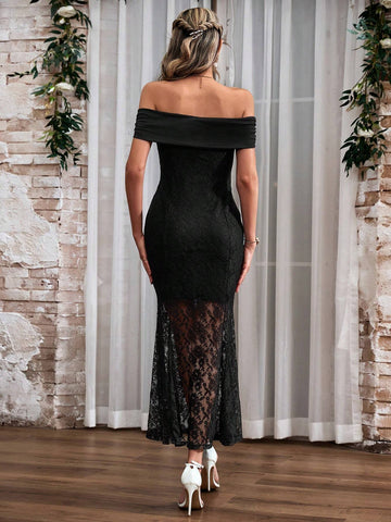 Women's Fashionable Lace Patchwork Off-Shoulder Bodycon Dress