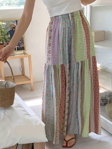 Women's Fashionable Printed Elegant Resort Style Skirt
