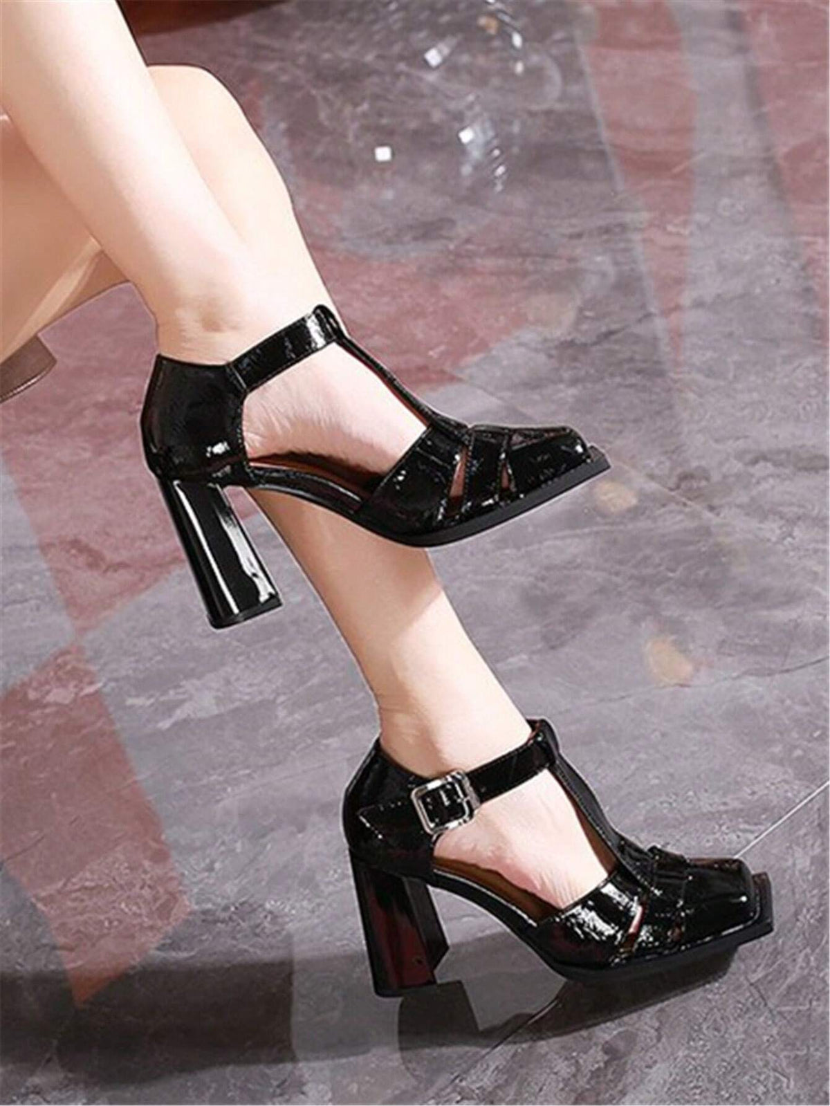Women's Fashionable Retro Square Toe Woven One-Buckle Hollow-Out High