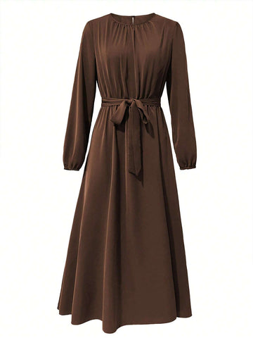 Women's Fashionable Round Neck Long Sleeve Dress With Waist Belt