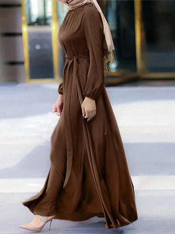 Women's Fashionable Round Neck Long Sleeve Dress With Waist Belt