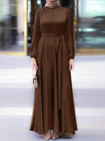 Women's Fashionable Round Neck Long Sleeve Dress With Waist Belt