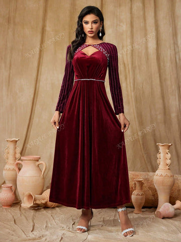 Women's Faux Pearl Decor Hollow Out Long Sleeve Maxi Formal Dress (Heavily Embellished)