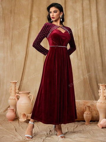 Women's Faux Pearl Decor Hollow Out Long Sleeve Maxi Formal Dress (Heavily Embellished)