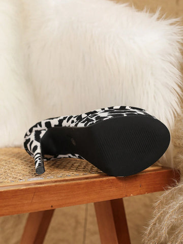 Women's High Heel Pumps Round Toe Color Block Floral Pattern Sexy Formal