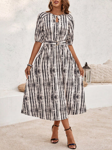 Women's Keyhole Neckline Belted Dress