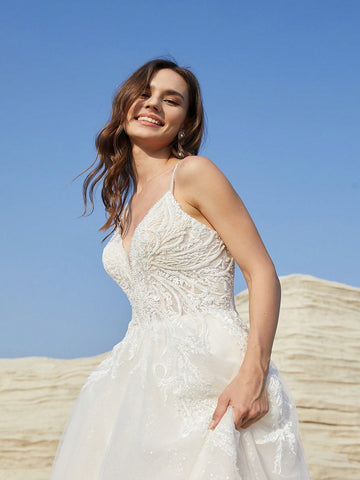 Women's Lace Patchwork Mesh Spaghetti Strap Wedding Dress