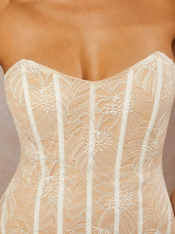 Women's Lace Strapless Dress