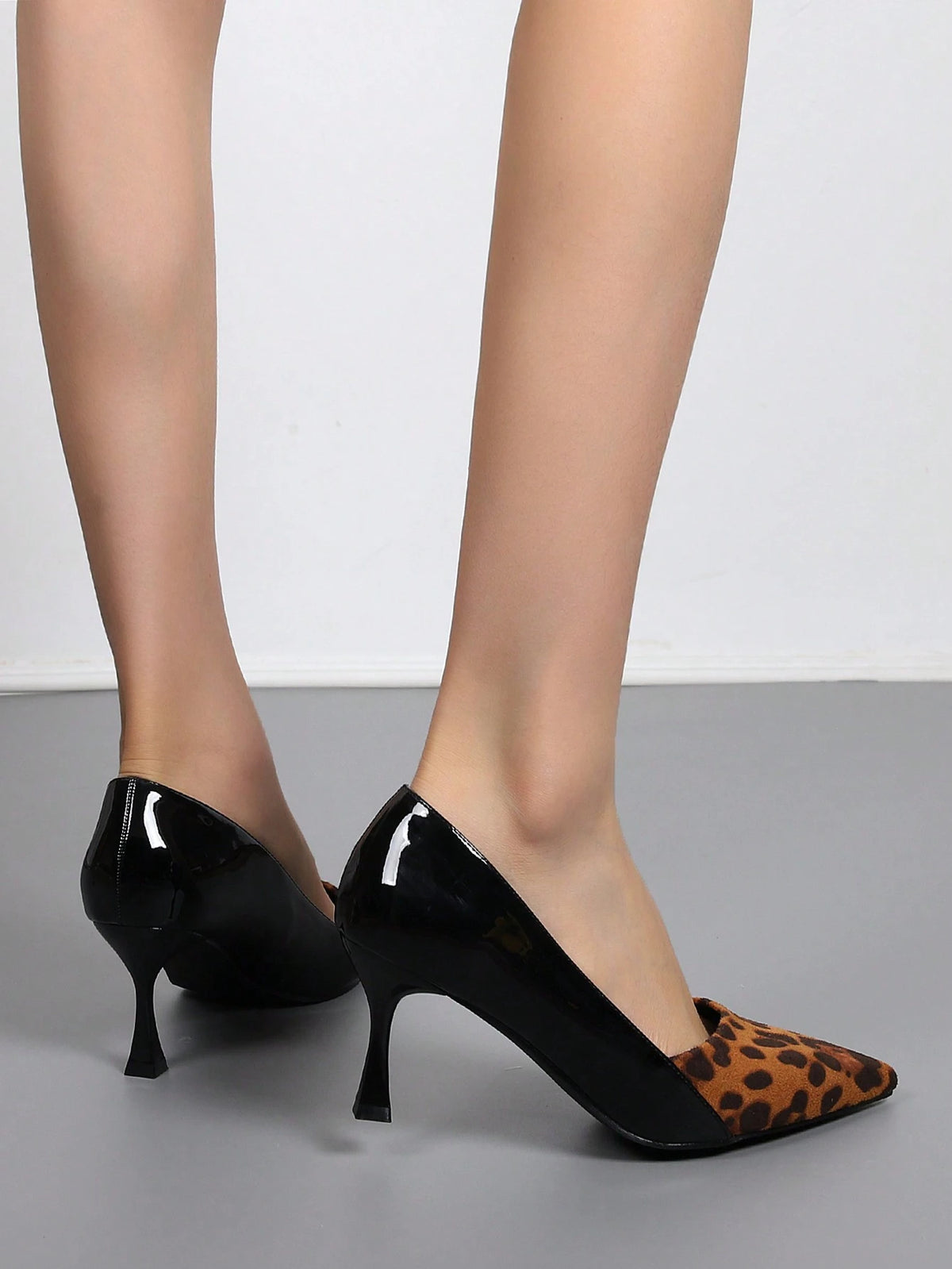 Women's Leopard Print High Heels Pointed Toe Color-Blocking Padded Heel PU Leather