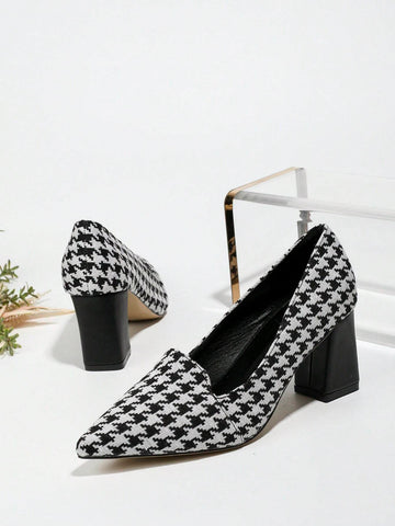 Women's New Fashion Elegant Houndstooth Pattern Thick Heel