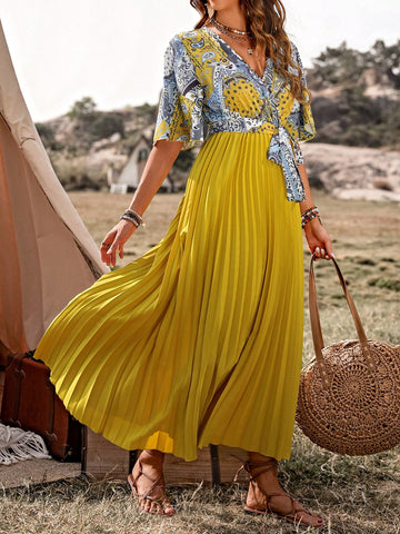 Women's Paisley Print Pleated Dress