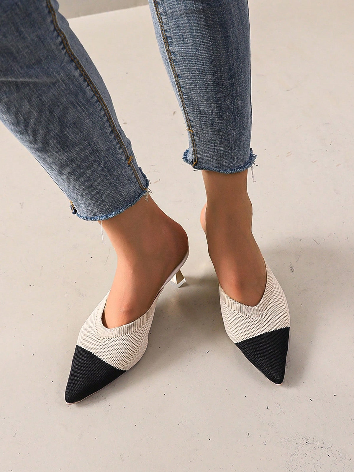 Women's Pointed Toe French Style High Heel Backless Sandals With Thin Straps, Spring/Summer