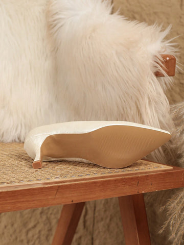 Women's Printed Pointed Toe Slip-On High Heel Shoes, White & Fashionabl