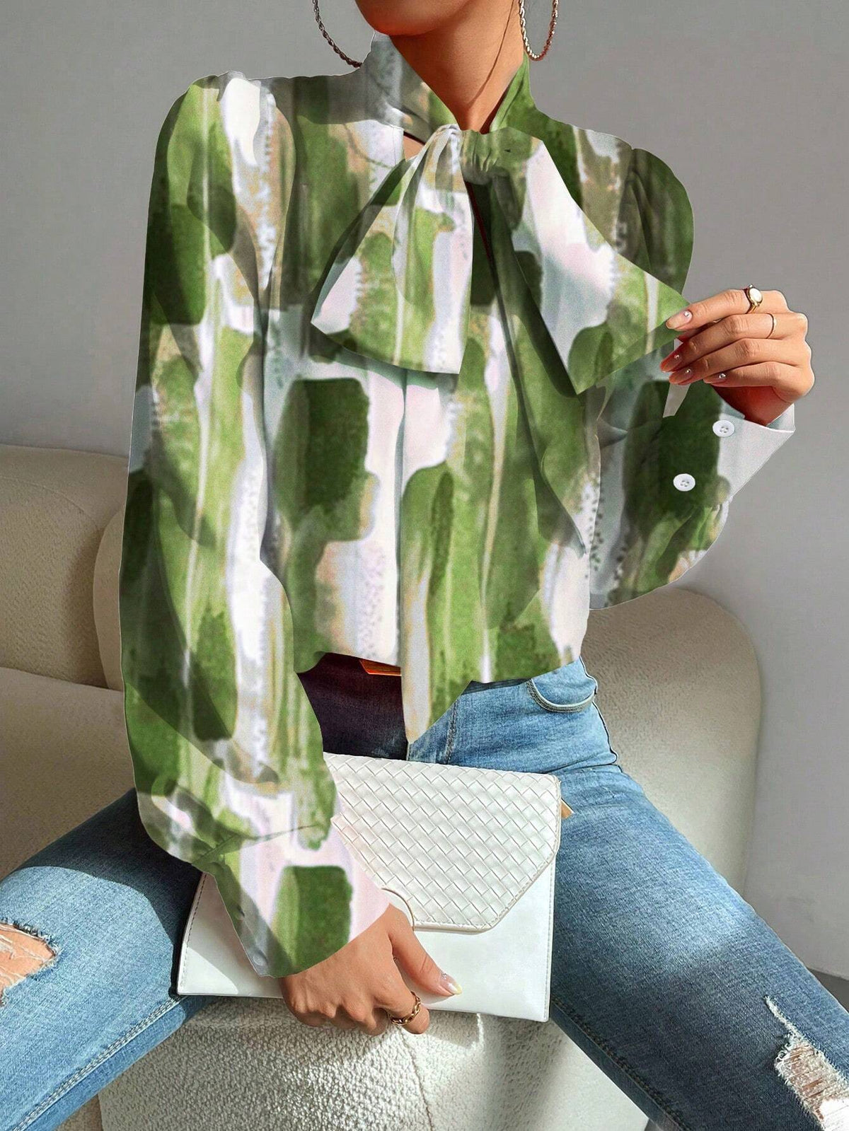 Women's Regular Fit Long Sleeve Bow Collar Floral Print Blouse (Fall Clothes)