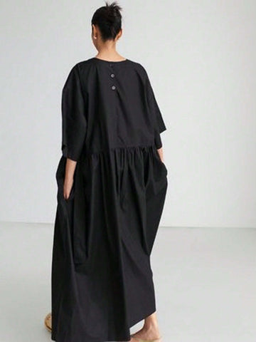 Women's Round Neck Solid Color Simple Elegant & Graceful Dress With Pleats, Pockets And Back Button