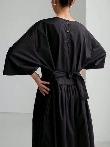 Women's Round Neck Solid Color Simple Elegant & Graceful Dress With Pleats, Pockets And Back Button