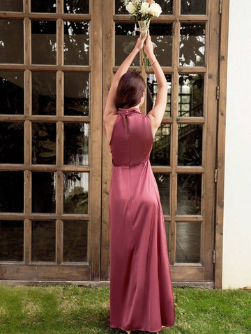 Women's Satin Sleeveless Bridesmaid Dress With Ruffle Collar