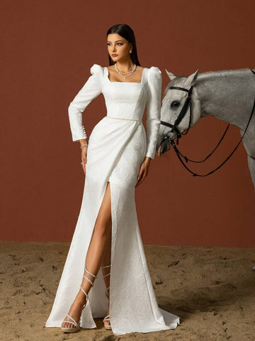 Women's Simple Square Neckline Long Sleeve French Style Light Wedding Dress