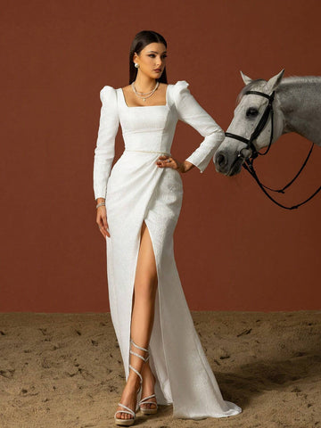 Women's Simple Square Neckline Long Sleeve French Style Light Wedding Dress