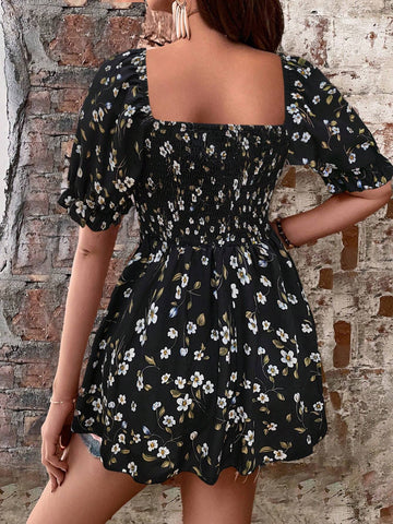 Women's Slim-Fit Shirt, Sweet And Lovely Style, Ditsy Floral, Figure-Flattering