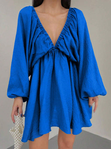 Women's Solid Color Deep V-Neck Lantern Sleeve Short Swing Dress, Spring/Summer