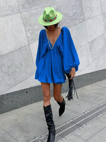 Women's Solid Color Deep V-Neck Lantern Sleeve Short Swing Dress, Spring/Summer