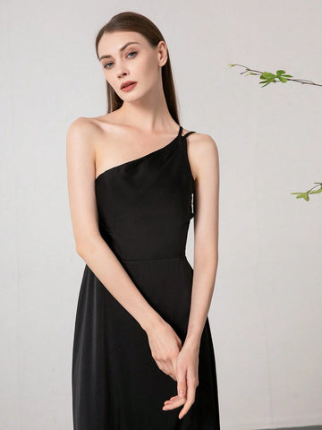 Women's Solid Color Side Slit Asymmetrical One Shoulder Strap Elegant Bridesmaid Dress