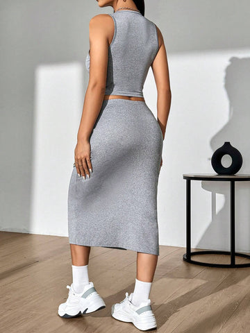 Women's Solid Color Slim Fit Vest And Skirt Set