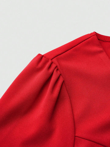 Women's Solid Color Square Neckline Dress With Waist Belt