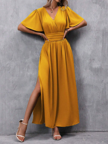 Women's Solid Color V-Neck Ruffled Short Sleeve Dress