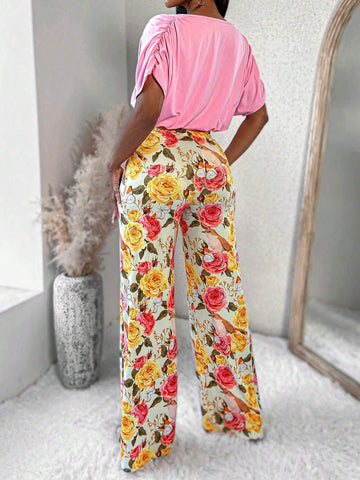 Women's Solid Colored Overlapping V Neck Batwing Sleeve Top And Floral Printed Pants 2pcs Set