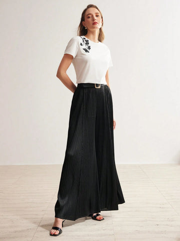 Women's Solid Colored Wide Leg Pants With Waist Belt