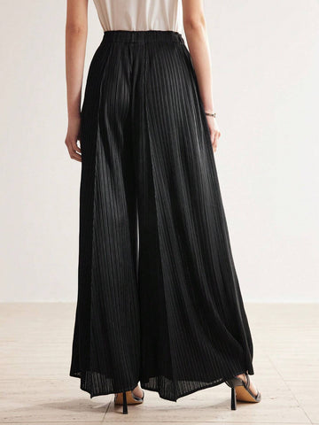 Women's Solid Colored Wide Leg Pants With Waist Belt