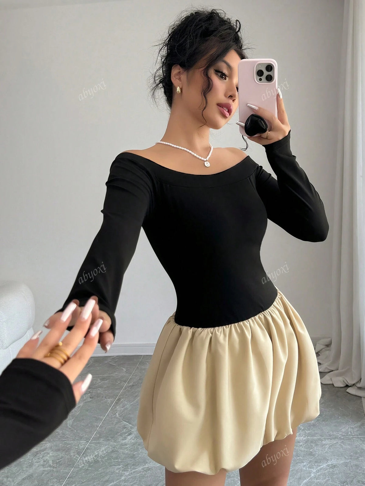 Women's Splice Color Off Shoulder Long Sleeves Flower Bud Hem Fashionable Autumn Dress