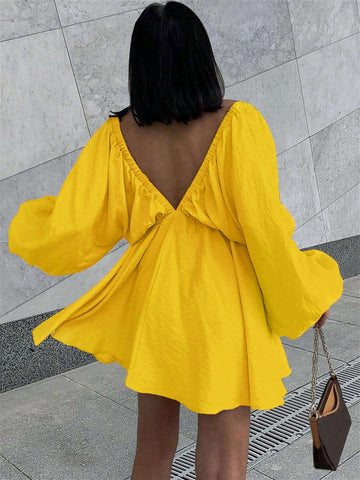 Women's Spring/Summer Solid Color Deep V-Neck Lantern Sleeve Short Swing Dress