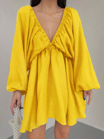 Women's Spring/Summer Solid Color Deep V-Neck Lantern Sleeve Short Swing Dress