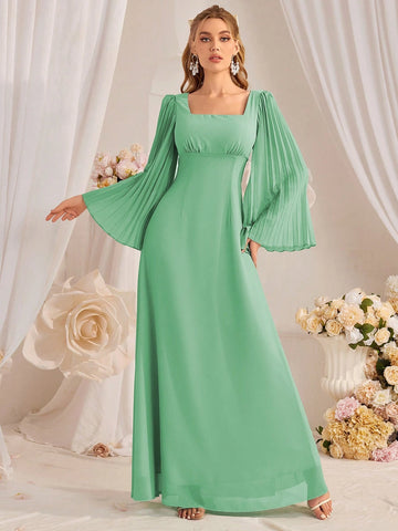 Women's Square Neck Pleated Trumpet Sleeve Bridesmaid Dress