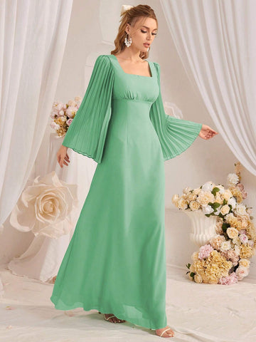 Women's Square Neck Pleated Trumpet Sleeve Bridesmaid Dress