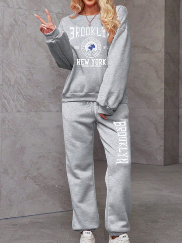 Women's Two-Piece Set With Velvet Warm Light Grey Round Neck Hoodie And Pants Two-Piece Suit, Suitable For Autumn And Winter Warm And Comfortable, Casual Suit